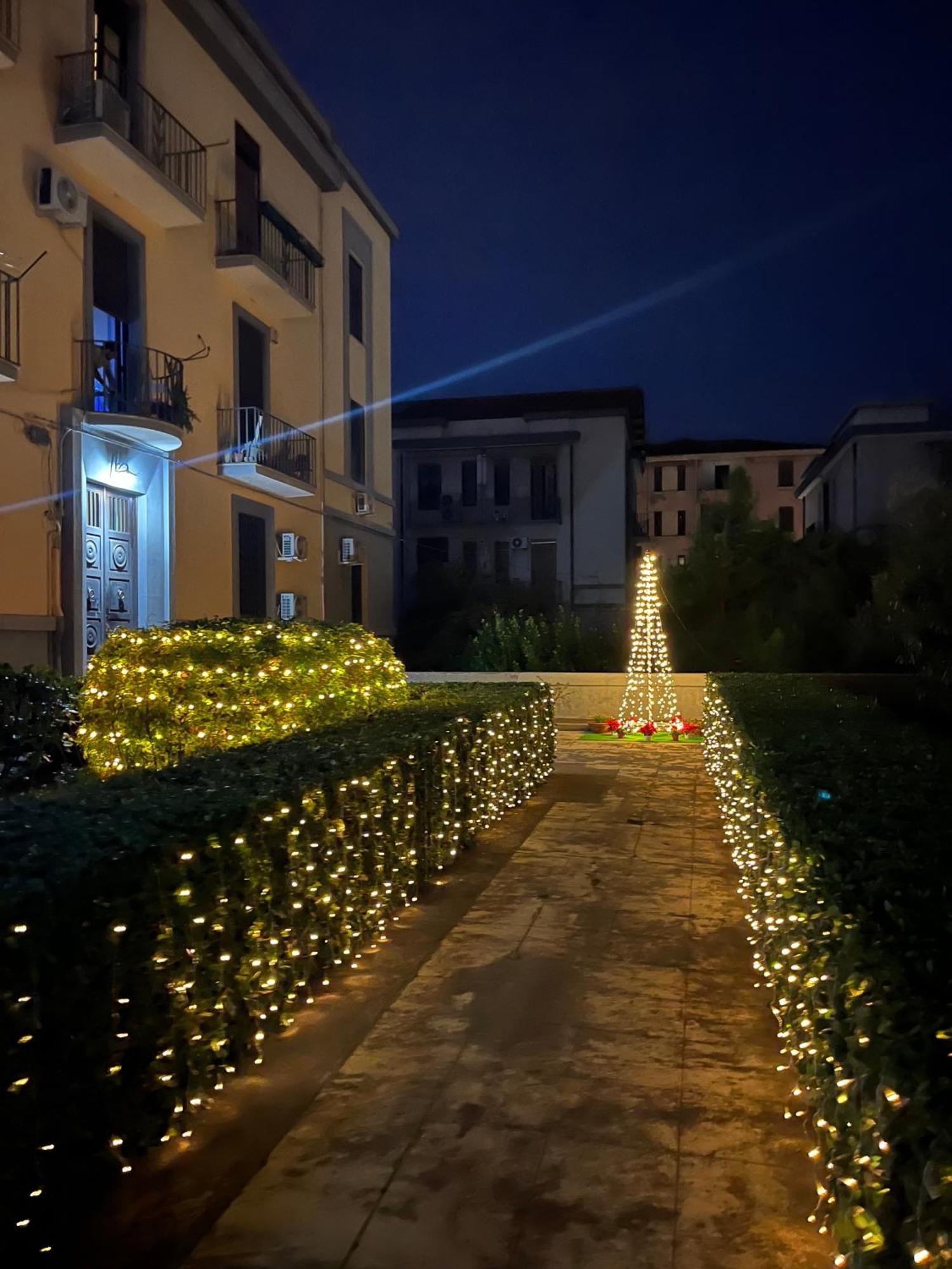 Deodato Guest House Катания Экстерьер фото