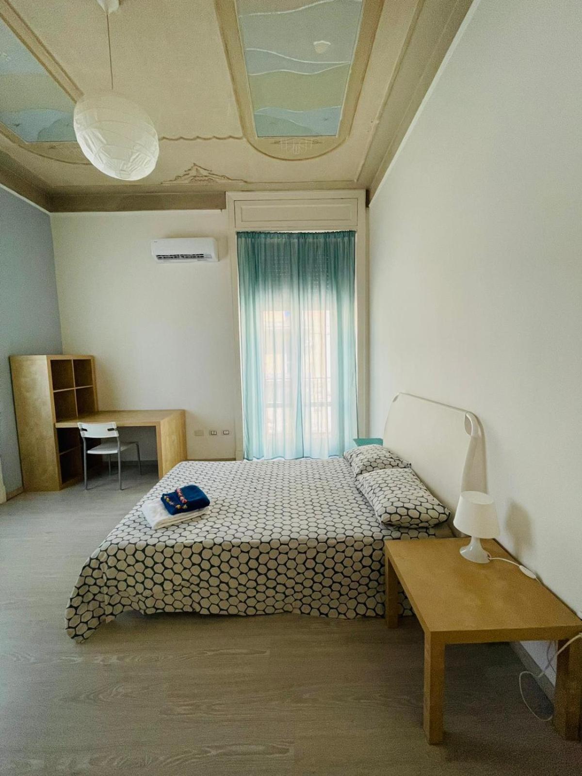 Deodato Guest House Катания Экстерьер фото